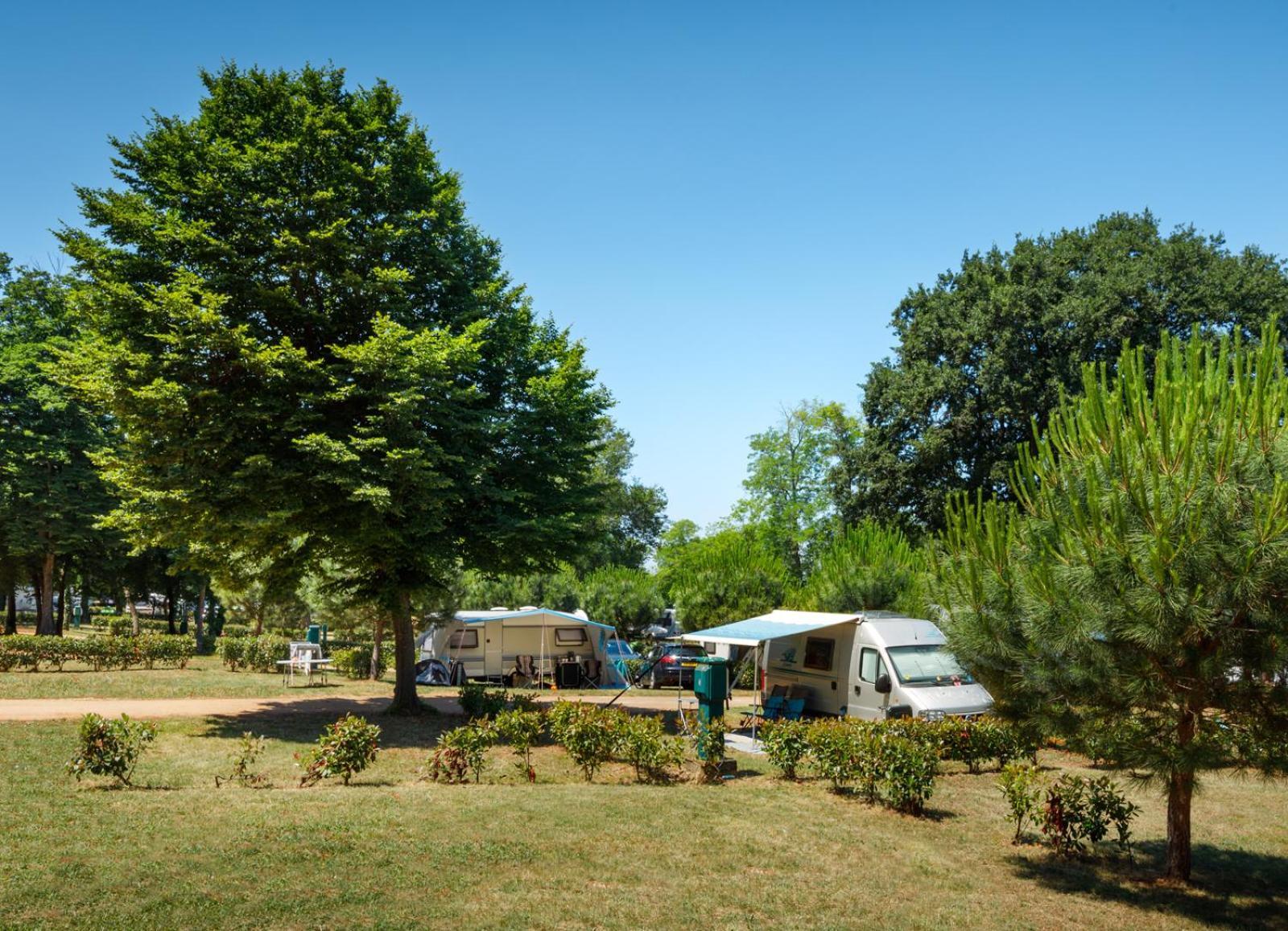 Aminess Planet Camping Maravea Resort - Pitches Novigrad Istria Kültér fotó