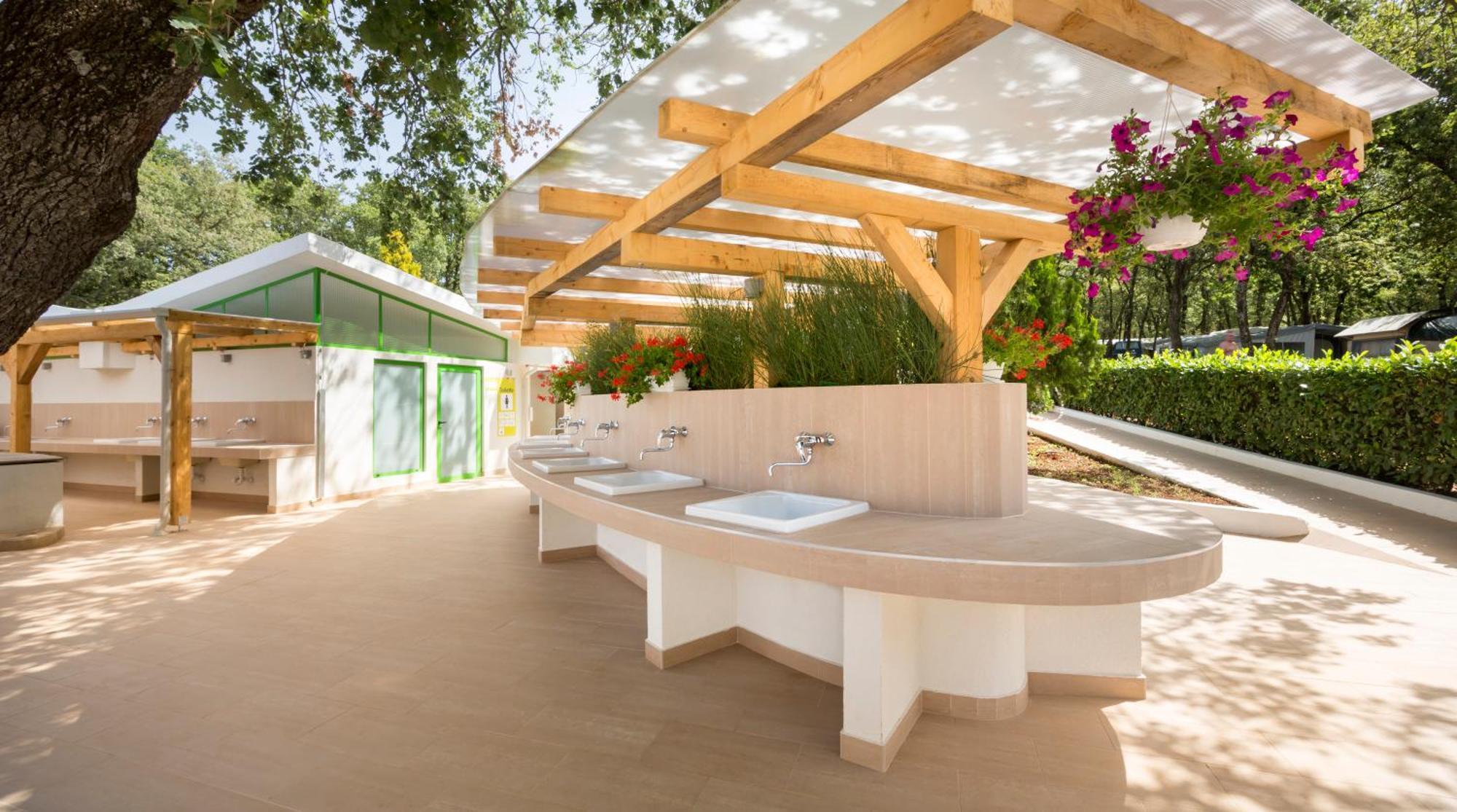 Aminess Planet Camping Maravea Resort - Pitches Novigrad Istria Kültér fotó